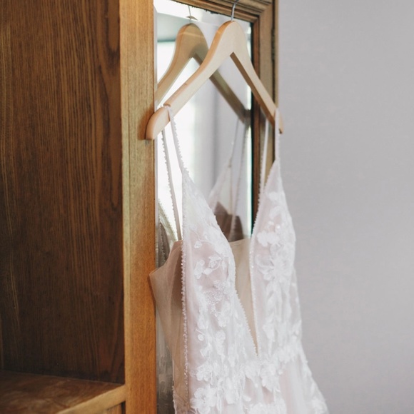 Joelle Wtoo by Watters Bridal Gown - Picture 6 of 14